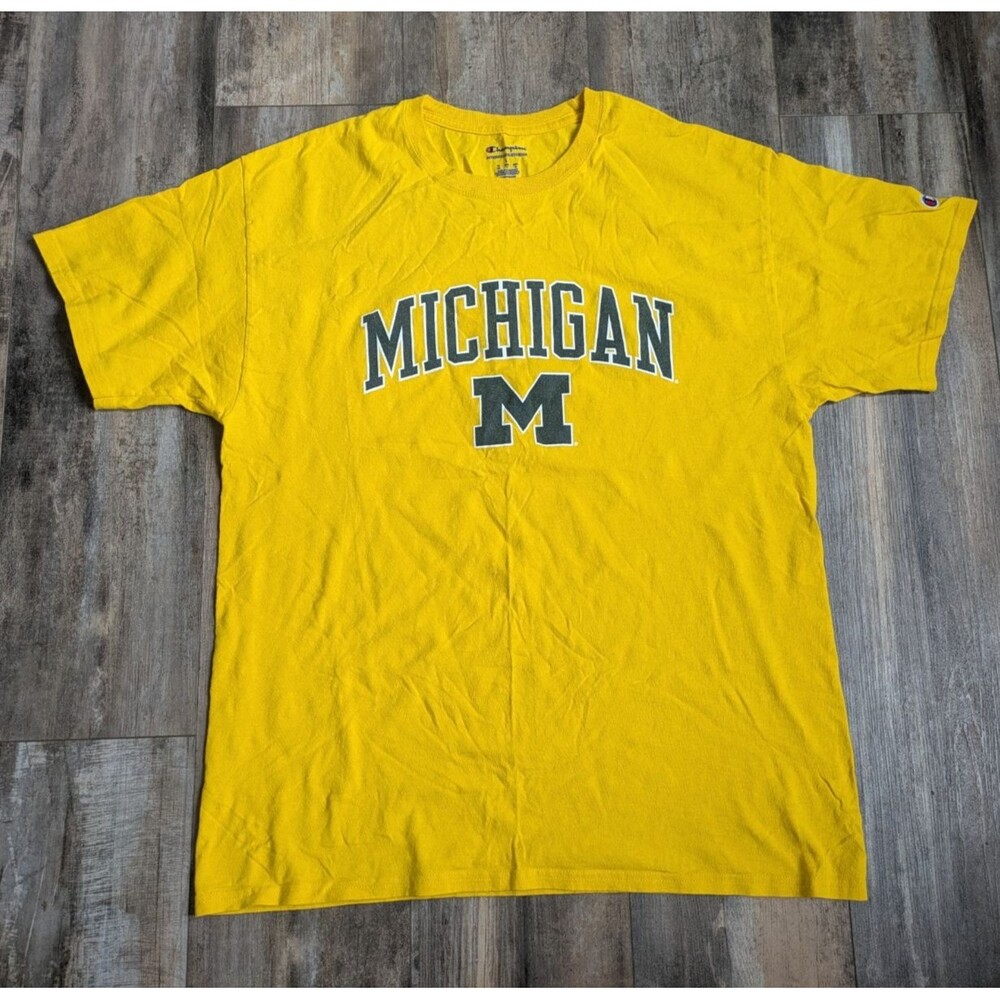 Michigan Wolverines Champion T-Shirt Uniszed Size Large Yellow Short Sleeve